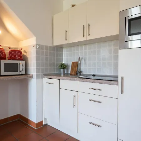 Rugana - Klassik Mit 1 Schlafzimmern Und Terrasse D29 *